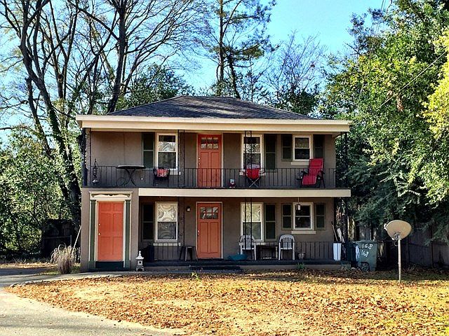 2nd image of 3846 Ridge Ave Unit 0