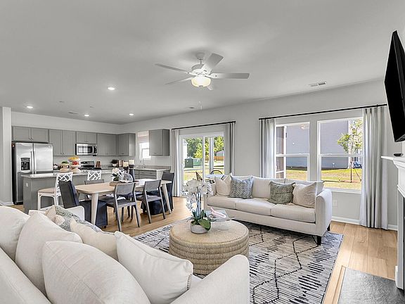 5th image of 517 Oleary Cir