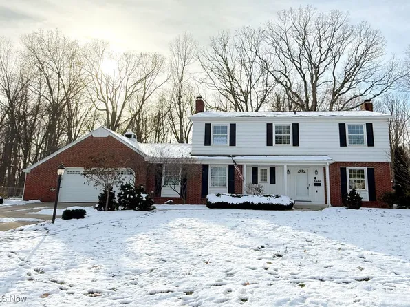 3964 Sunnybrook Dr SE, Warren, OH 44484