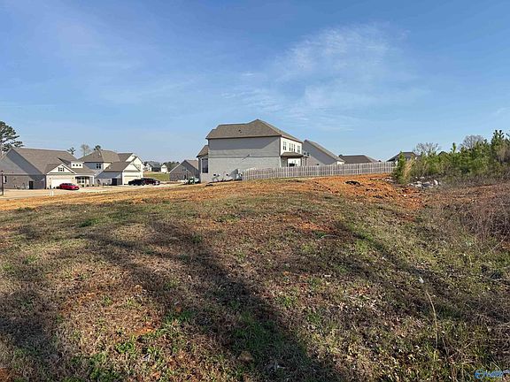 2nd image of 105 Ayers Spring Rd