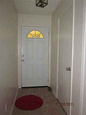 3rd image of 784 Whitehall Dr
