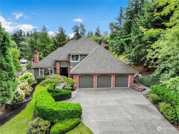 1617 Brookmonte Drive SE, Puyallup, WA 98372