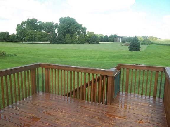 Country view 