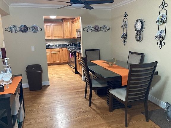 5th image of 6333 N Milwaukee Ave #1F
