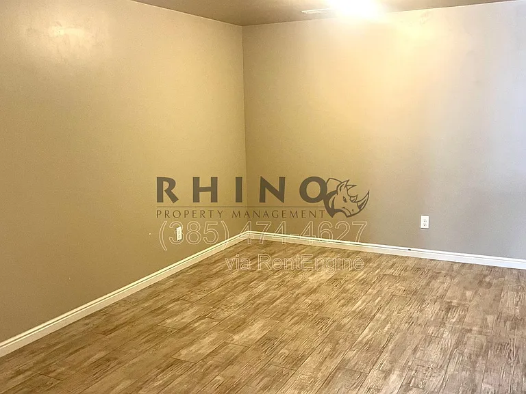 1385 W Bridal Veil Dr — Photo 8