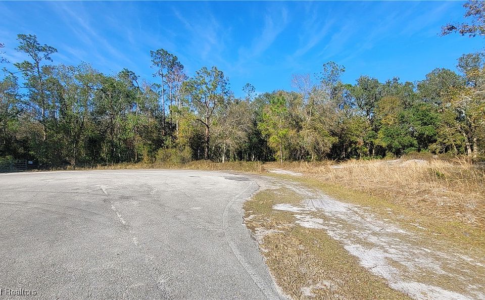 2nd image of Golf Hammock Rd