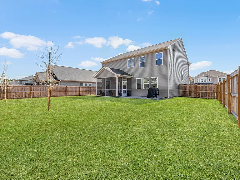 227 Benelli Dr — Photo 35