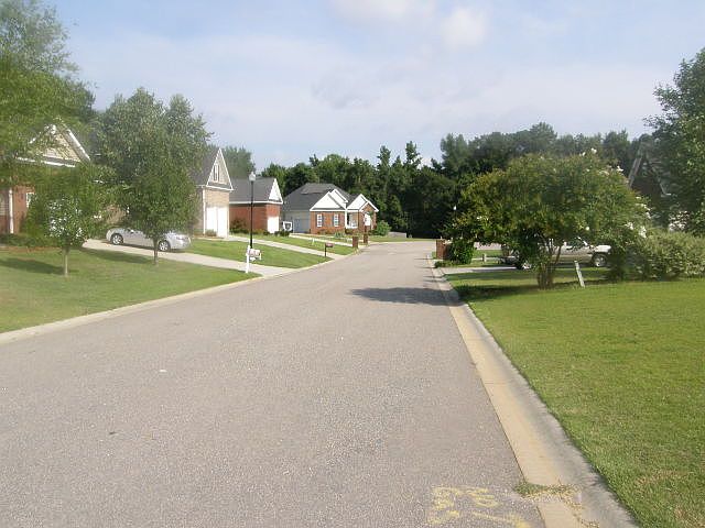 2nd image of 2117 Steeple View Dr