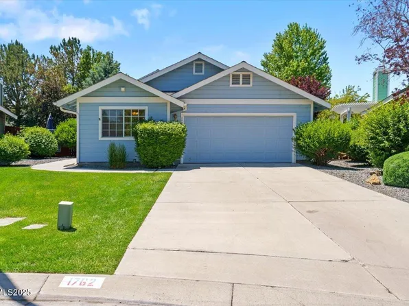1762 Fox Glove Ct, Minden, NV 89423