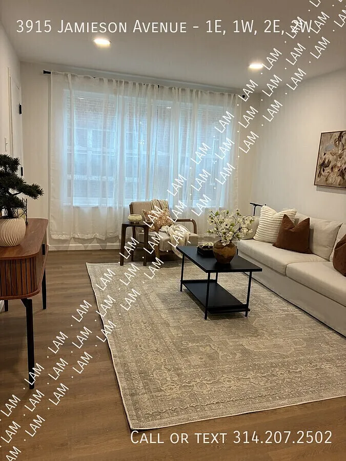 2 Bed 1 Bath Fully Renovated Apartments Available — Photo 3