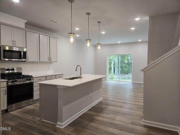 3rd image of 2224 Bright Shore St #3