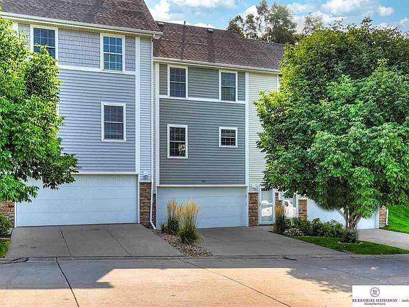 2nd image of 5919 N 166th Ct