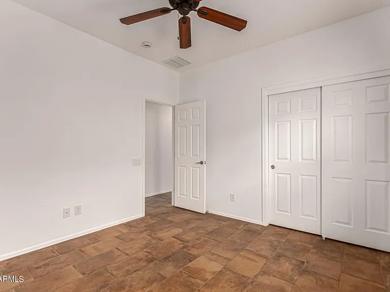 10847 W Avenida Del Rey — Photo 21