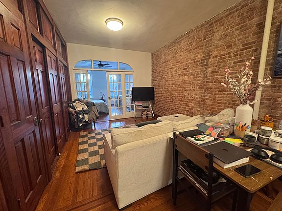 4th image of 452 W 47th St APT 2C