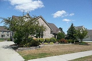 1st image of 47658 Ashford Dr S