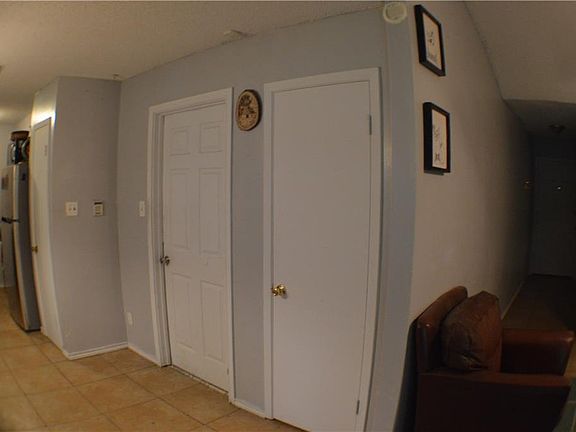 4th image of 10004 Woodhaven Dr