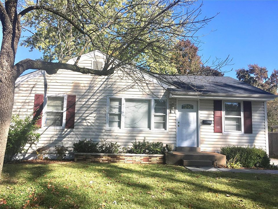1st image of 205 Saint Cheryl Ln
