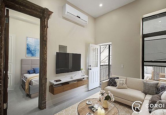 3rd image of 7 Spencer Pl Floor 2