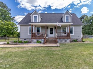 6868 Glover Rd, Elm City, NC 27822