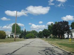 5810 Ackley Rd, Parma, OH 44129