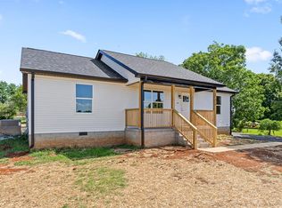 732 Millers Point Rd, Sparta, TN 38583