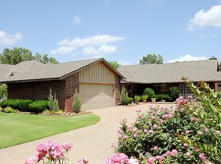 3813 Willow Lake Ln, Enid, OK 73703