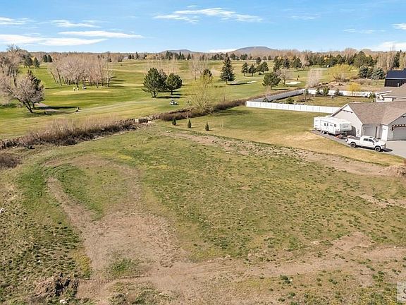 2nd image of Castle Pines Rd