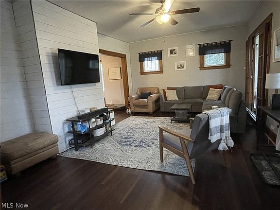 3rd image of 630 Oakland Blvd