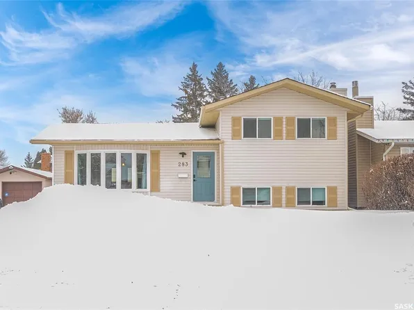 283 David Knight Cres, Saskatoon, SK S7K 5L7