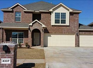 4337 Johnson Farms Dr, Mustang, OK 73064