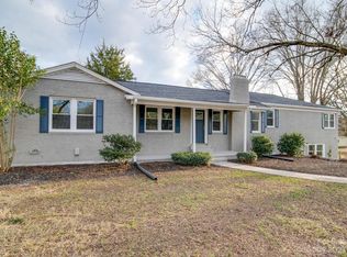34438 Springdale Dr, New London, NC 28127