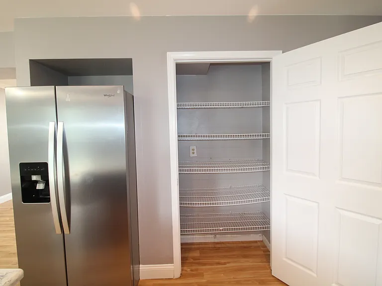 912 Oakwood Farms Ln — Photo 20
