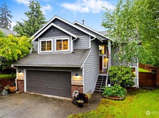 21302 Poplar Way, Lynnwood, WA