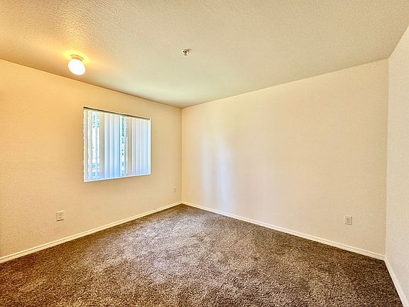 4th image of 1101 W Emma Ave APT B