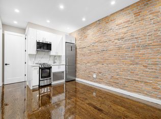 140 E 17th St #32, New York, NY 10003