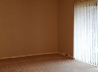 737 W 101st Ter, Kansas City, MO 64114