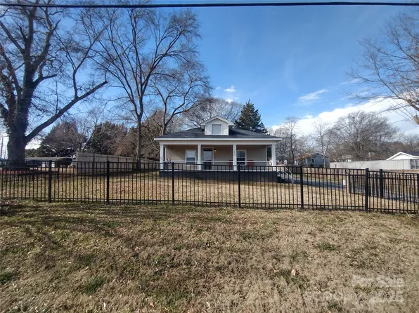 1443 Modena St, Gastonia, NC 28054