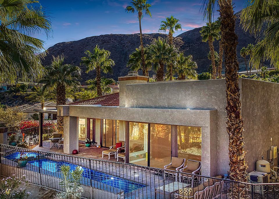 Stunning hilside home