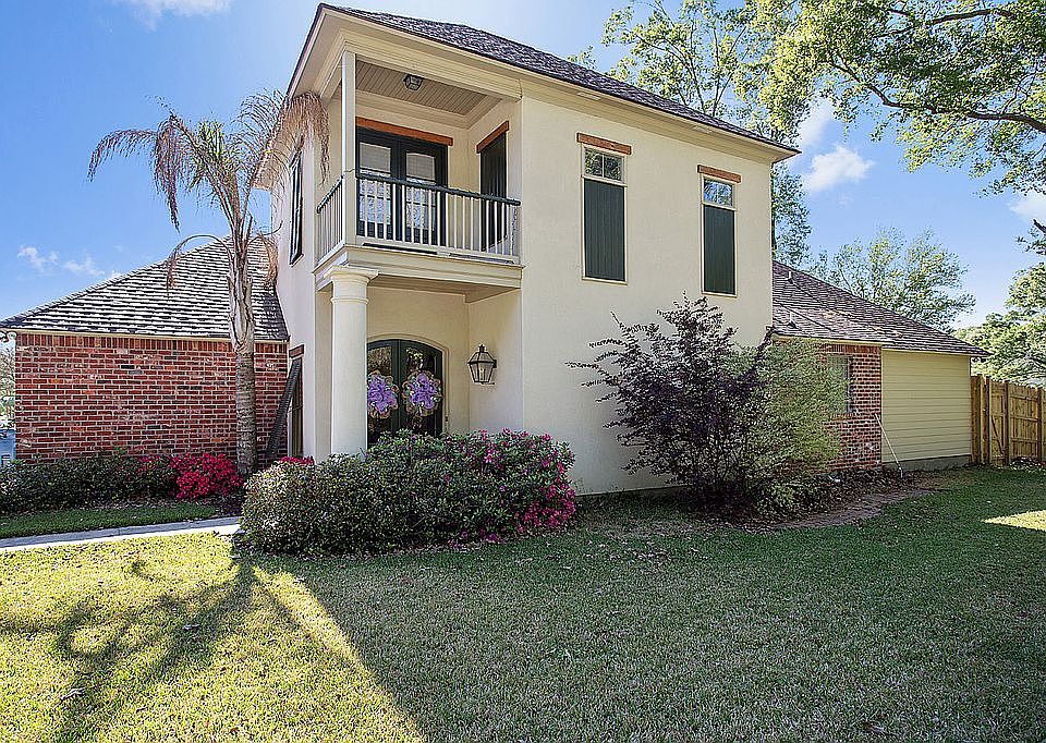 1st image of 36526 Retreat Ln