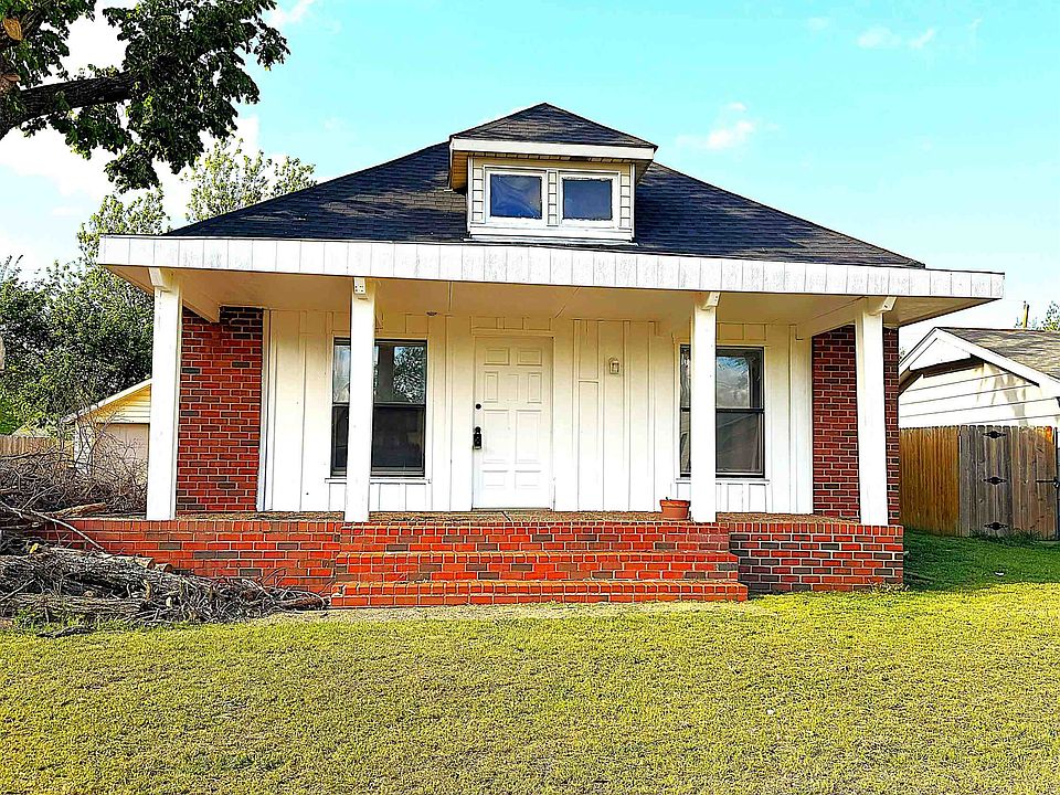 1st image of 2108 E Elm Ave
