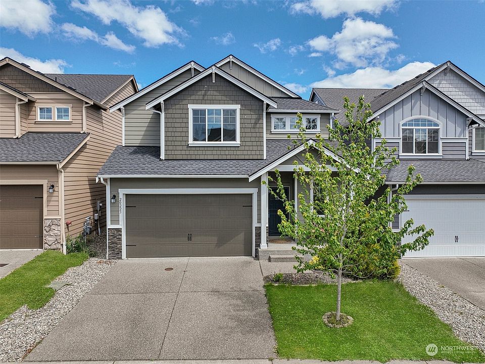 1st image of 20223 18th Avenue Ct E