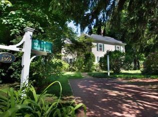 93 Hillside Ave, Needham, MA 02494