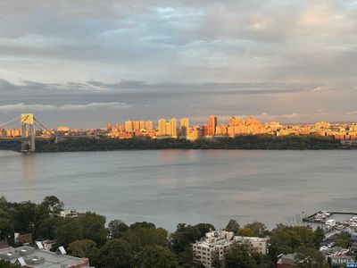 6 Horizon Rd APT 1803, Fort Lee, NJ, 07024