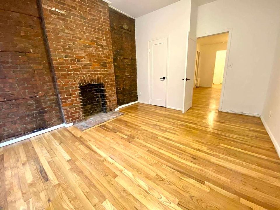 1st image of 226 W 16th St APT B1