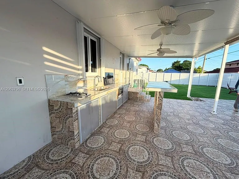 14560 Fillmore St — Photo 21