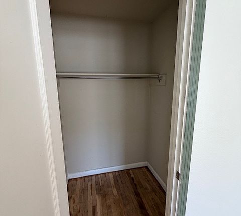 5th image of 323 Natalen Ave