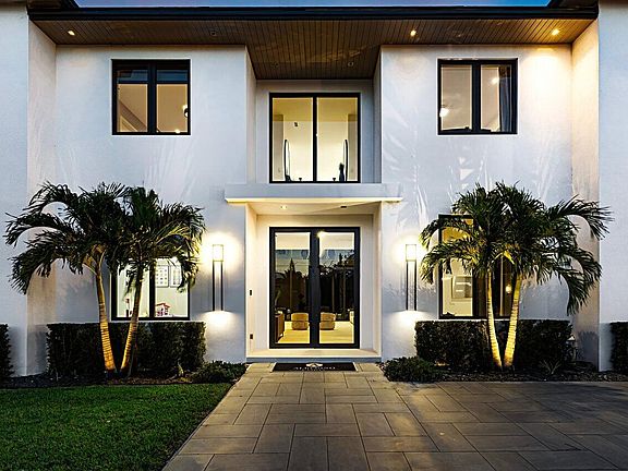 5th image of 6352 NW 65th Way