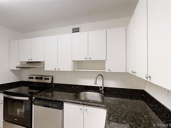 5th image of 7400 Miami Lakes Dr APT D204