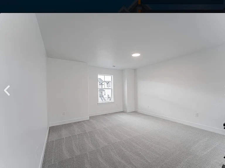 13735 S Devers Dr — Photo 3