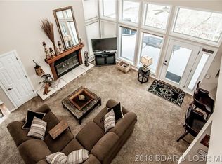 1059 Buckingham Dr UNIT 2, Camdenton, MO 65020